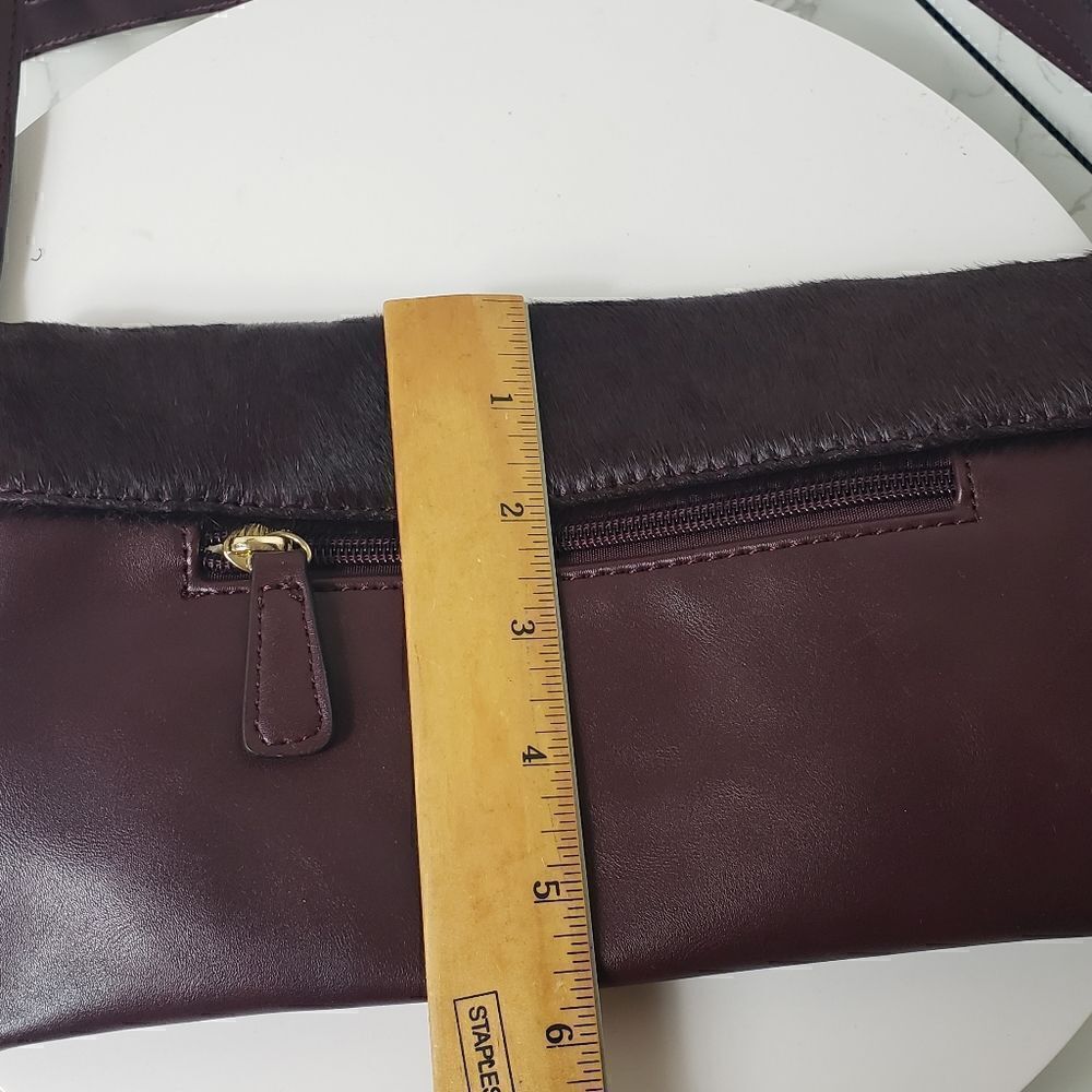 LA DIVA Leather & Faux Fur Envelope Crossbody Wristlet Bag - Picture 14 of 16